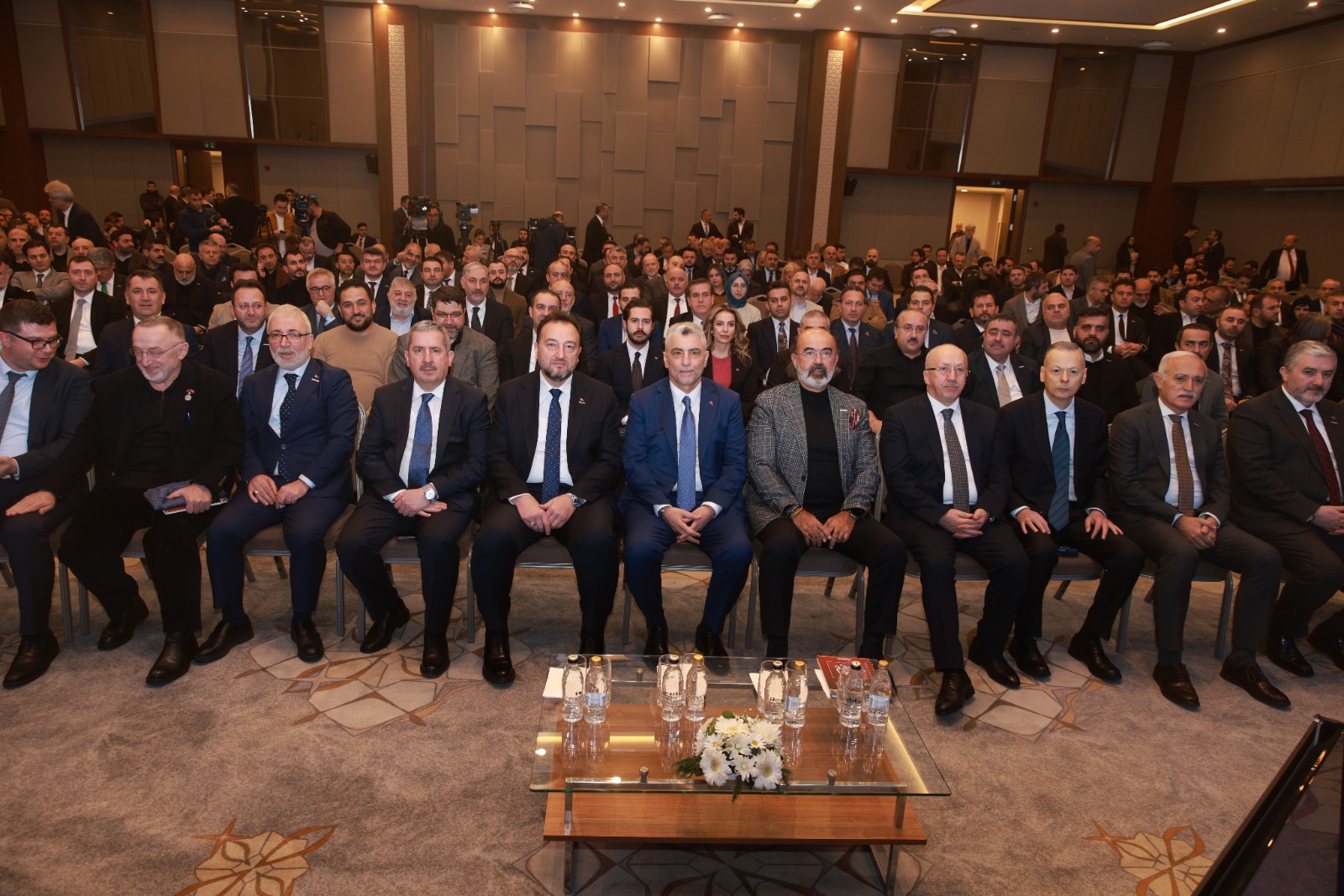 GENEL BAŞKAN ASMALI: MÜSİAD OLARAK ELİMİZİ TAŞIN ALTINA KOYMAYA HAZIRIZ