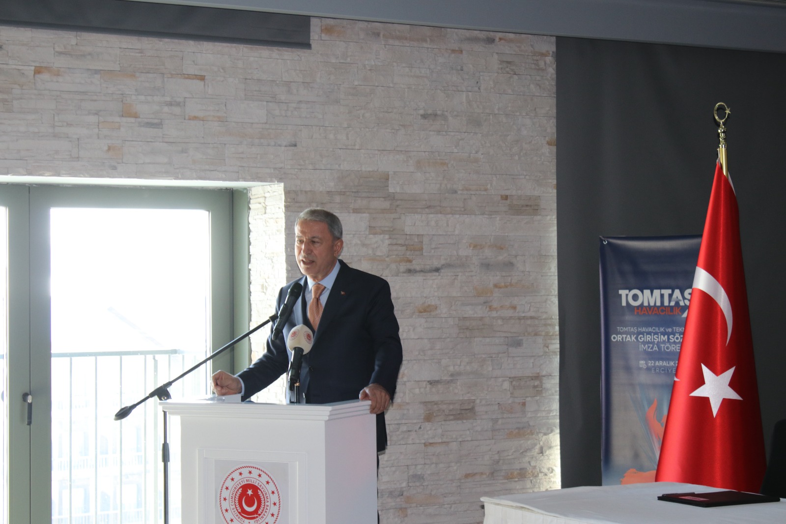 KAYSERİ'DE TOMTAŞ YATIRIM ÇATISI ALTINDA UÇAK FABRİKASI KURULUM İMZA TÖRENİ GERÇEKLEŞTİ