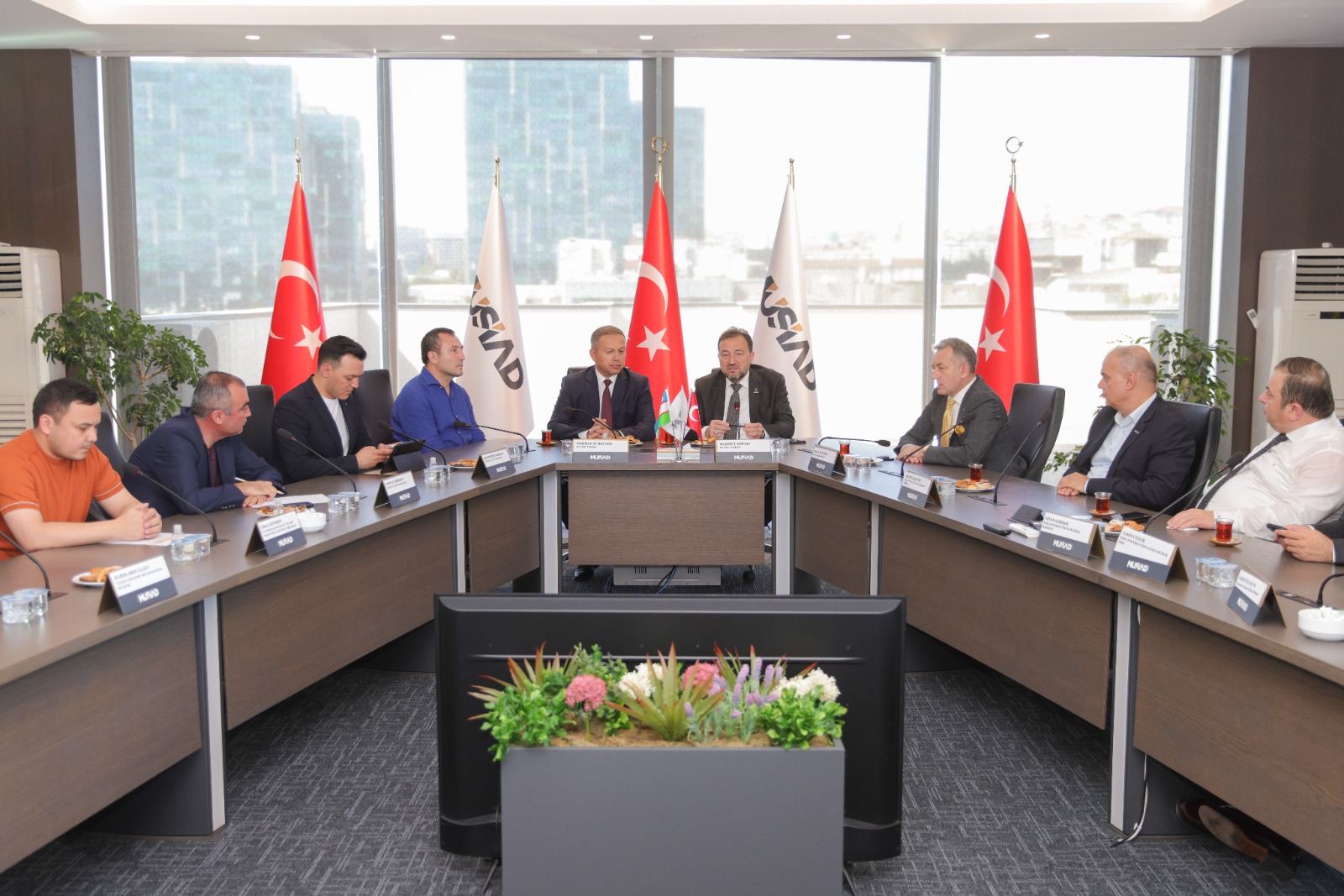 ÖZBEKİSTAN HEYETİ’NDEN MÜSİAD ZİYARETİ